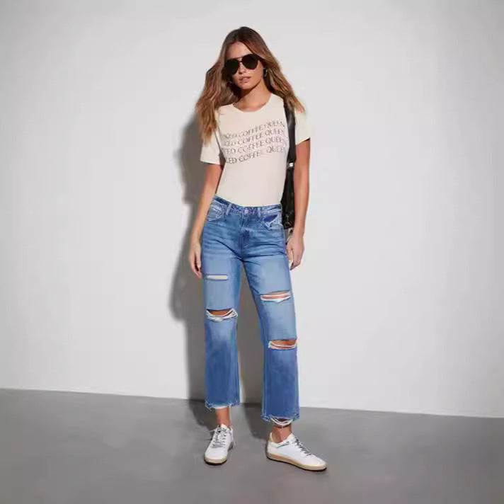 Jean Slim Fit Cropped Déchiré Jambe Droite